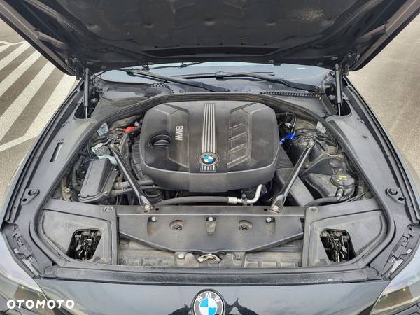 BMW Seria 5 - 13