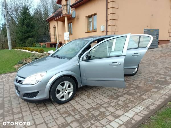 Opel Astra 1.6 Edition - 10