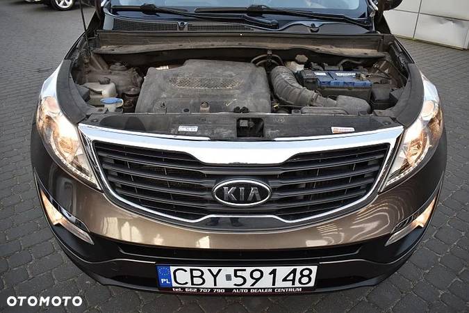 Kia Sportage 2,0 CRDI AWD Vision - 34