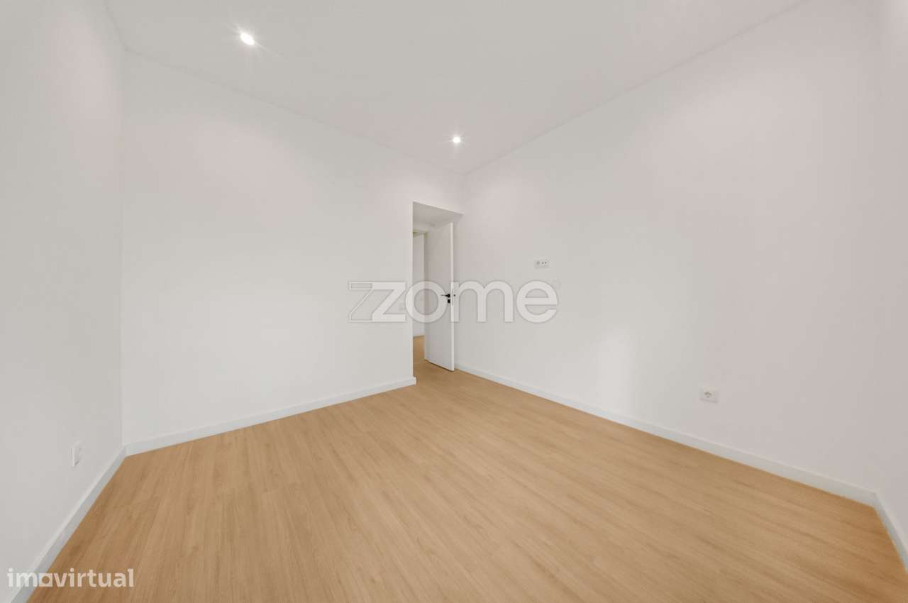 T3 Renovado a 5 Minutos da Praia, São João do Estoril-17