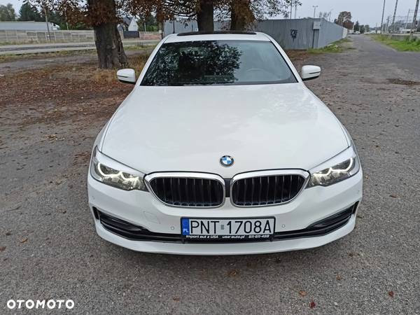 BMW Seria 5 530i Sport Line sport - 4