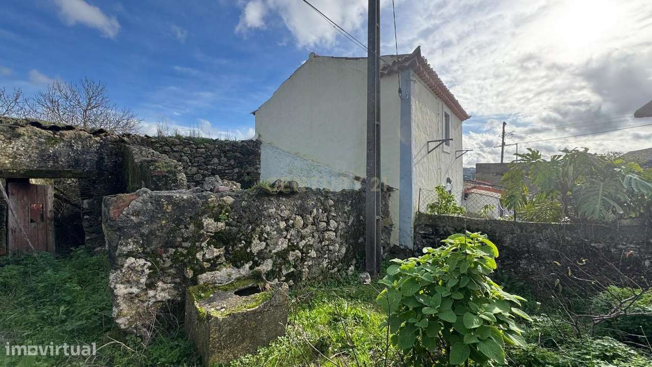 Casa em Ruínas com Vista Campestre em Milharado, Mafra - Grande imagem: 4/7
