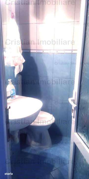 IEFTIN BARIERA  3 cam  70mp Confort1 Decomandat balcon 7m - Imagine principală: 2/6