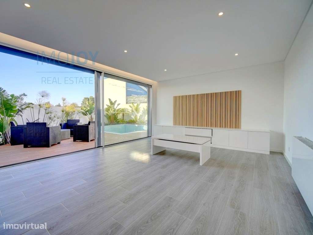 Fantástica Moradia T3 no Zambujeiro - Grande imagem: 5/27