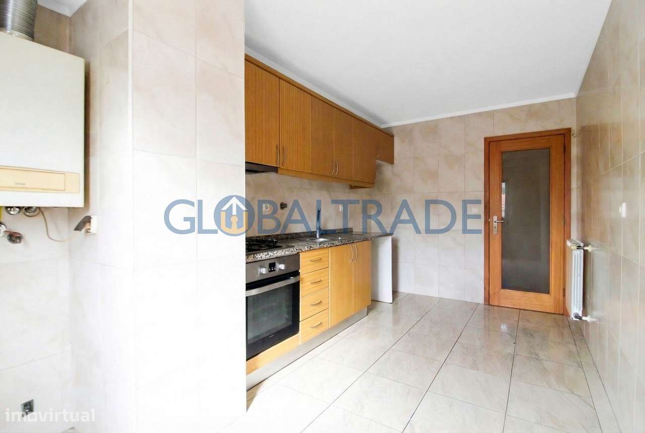 Apartamento T3 Renovado - Condomínio Fechado em Rio Tinto-13