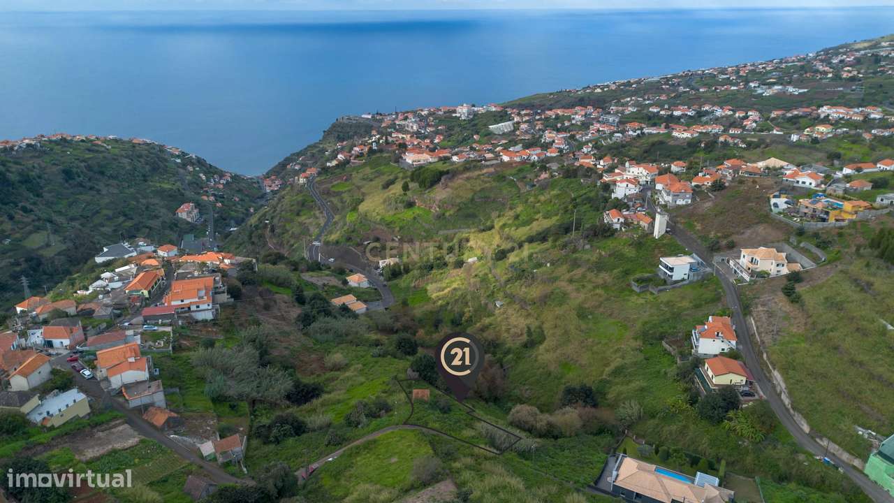 Terreno com Vista Mar Definitiva à Venda – Calheta, Madeira - Grande imagem: 3/11