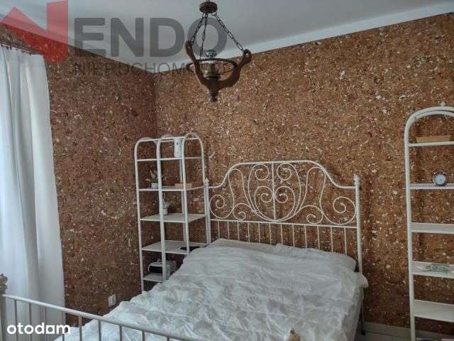 4 pokoje/do adaptacji/można uzyskać 2 mieszkania-4