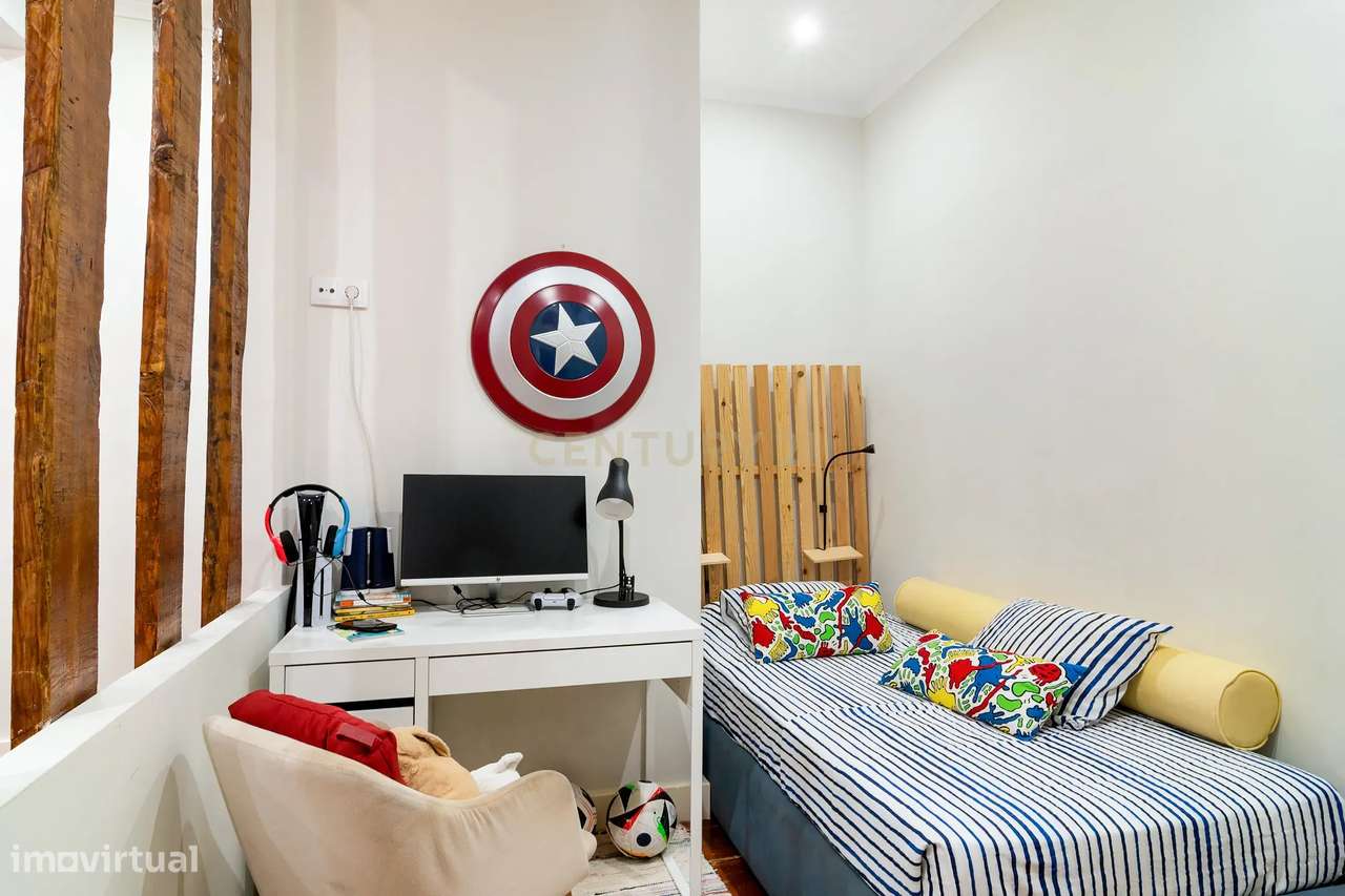 Apartamento de 6 assoalhadas totalmente remodelado em Belém - Grande imagem: 3/16