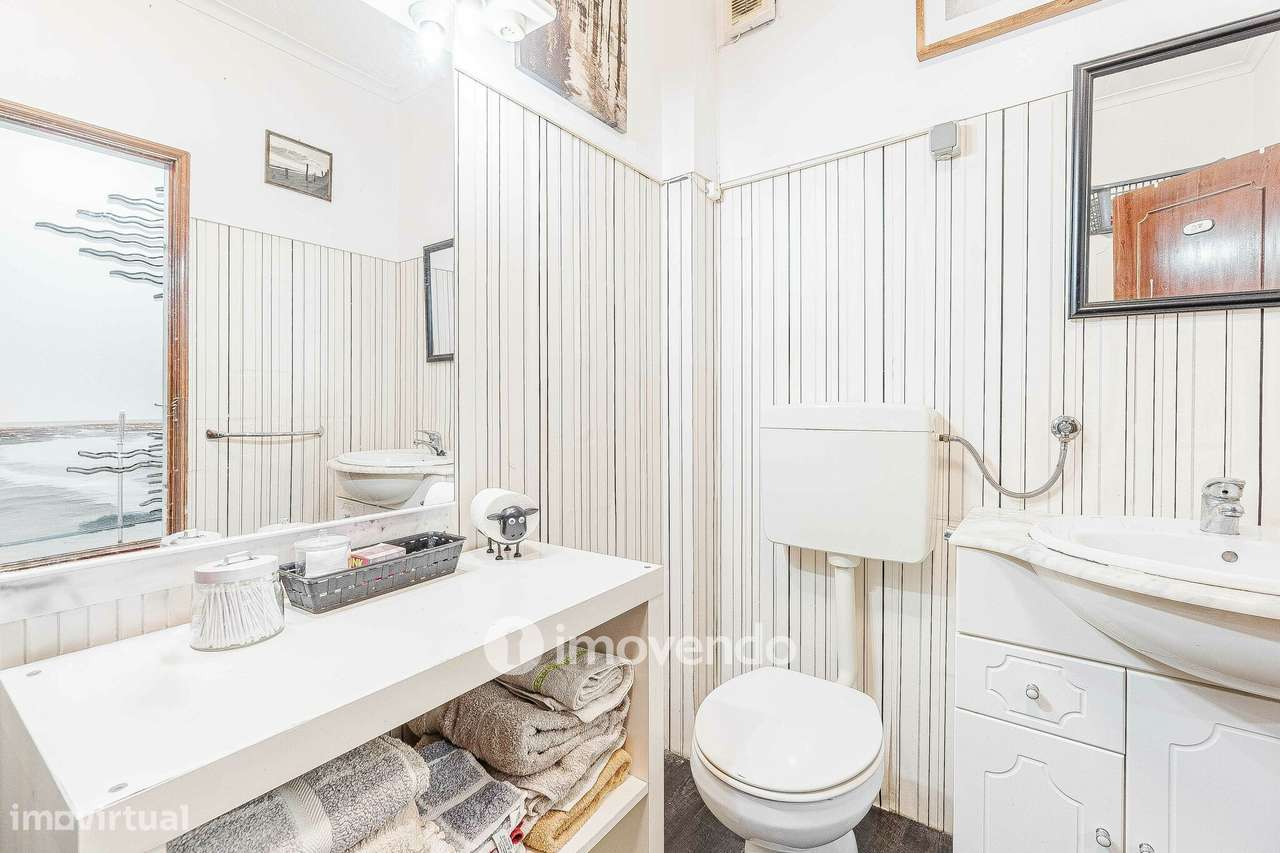 Apartamento T2 com arrecadação, em Agualva-27