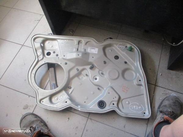 Elevador Sem Motor 1Z1837461 SKODA OCTAVIA 2010 1.6 TDI 105Cv 5P BRANCO FE - 5