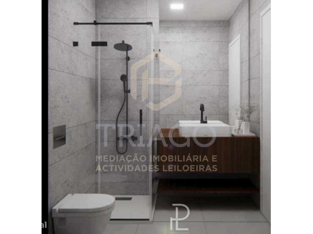 Fantástico Apartamento T3 com Varanda-10