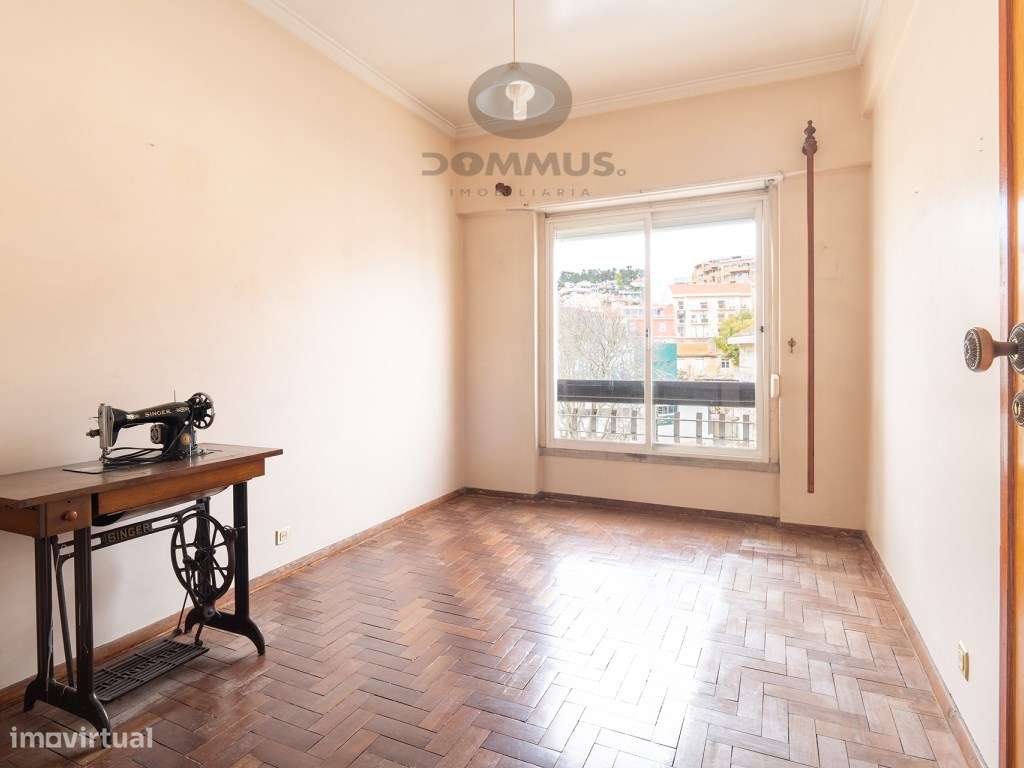 Apartamento T3 em Cruz Quebrada | Vista Rio-23