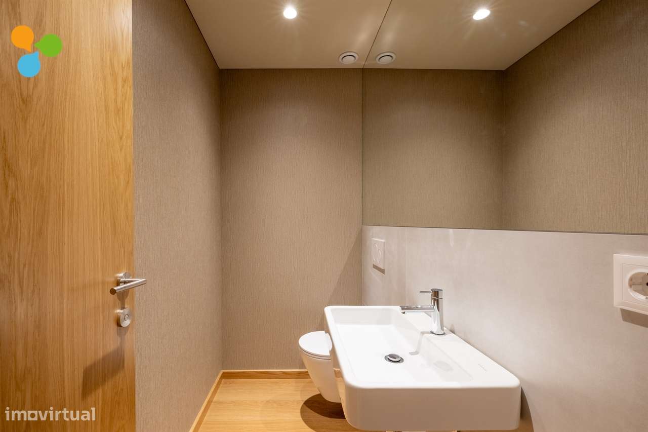 Apartamento T3 novo c/ varanda e 2 lugares de garagem-27