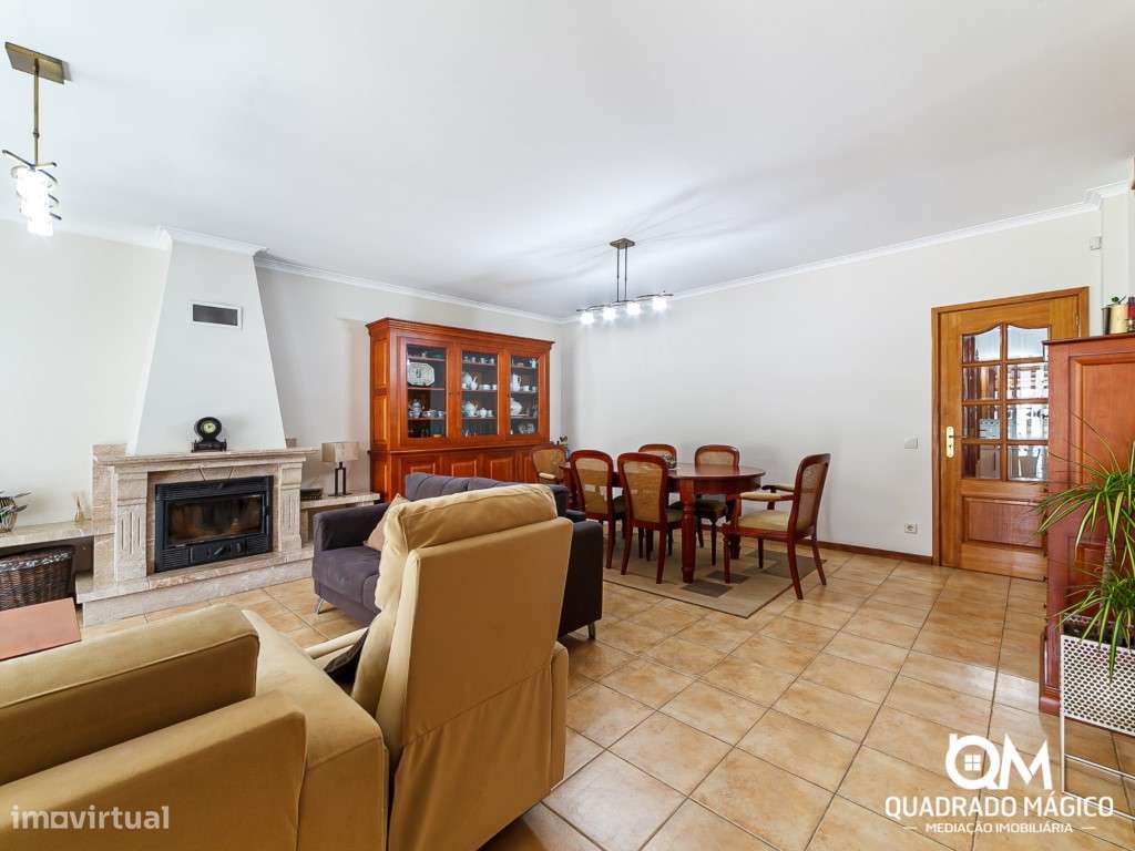 Fantástica Moradia T3 com Jardim, Churrasqueira e Garagem para 2 Ca...-4