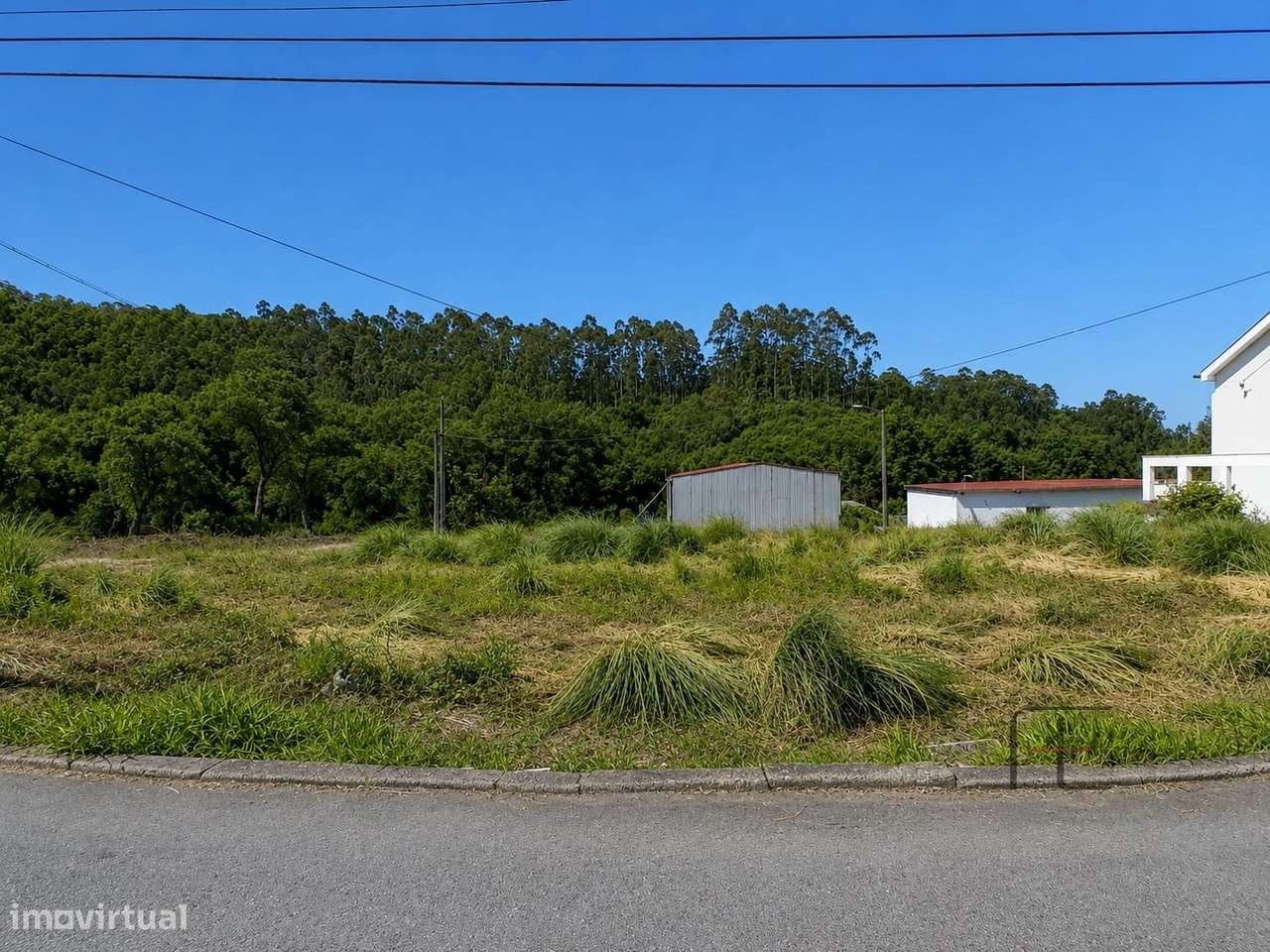 Lote de Terreno, construção de moradia isolada, Santa Maria de Lamas-1