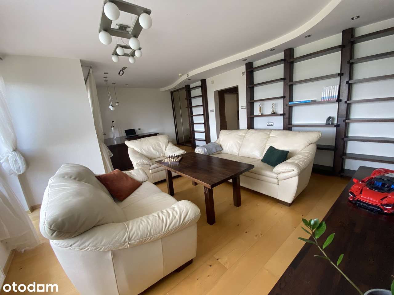 Komfortowe, przestronne mieszkanie z pięknym widokiem na zachód słońca-9