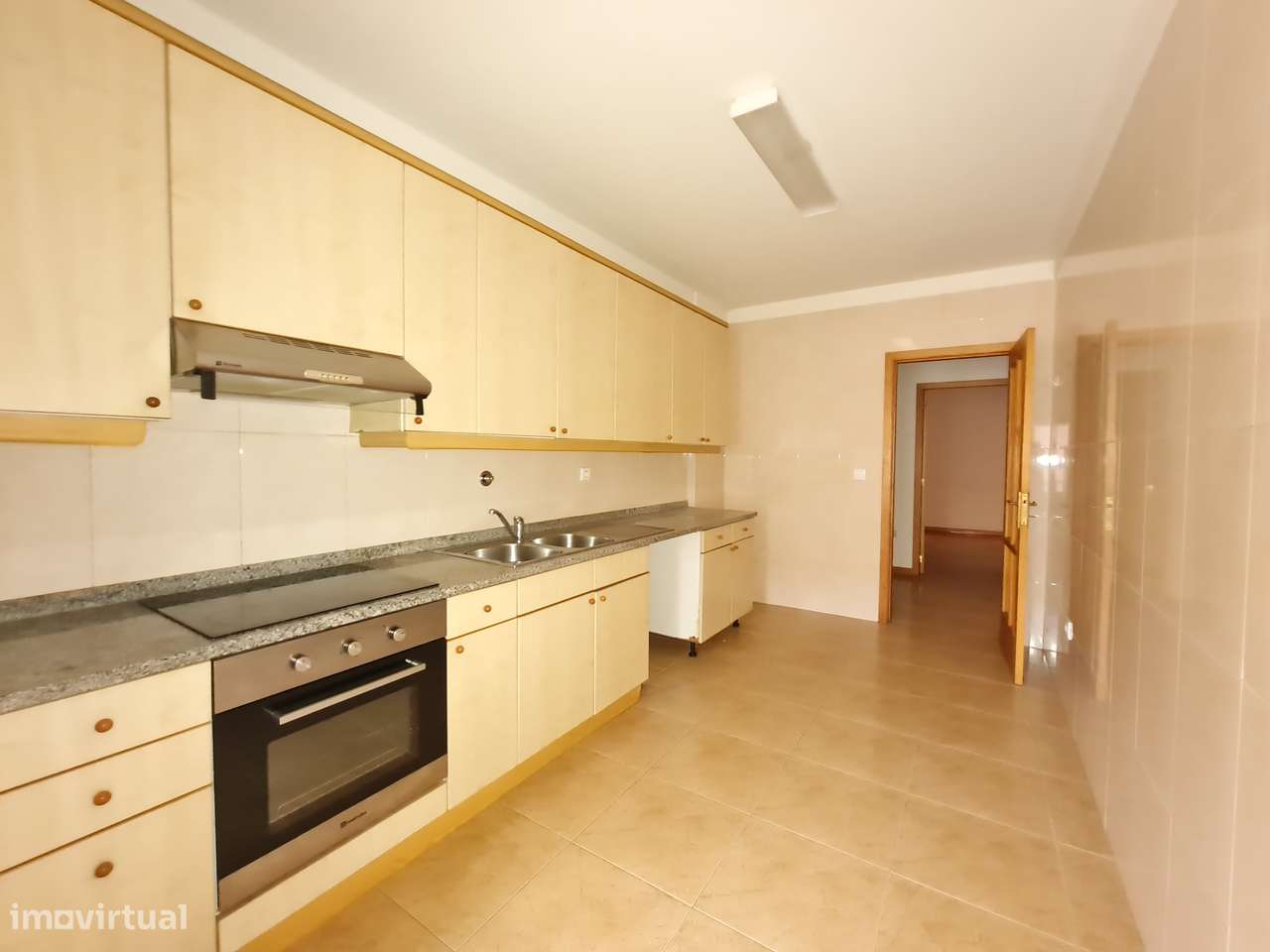 Arrenda-se apartamento T3 no Areal - Grande imagem: 3/16