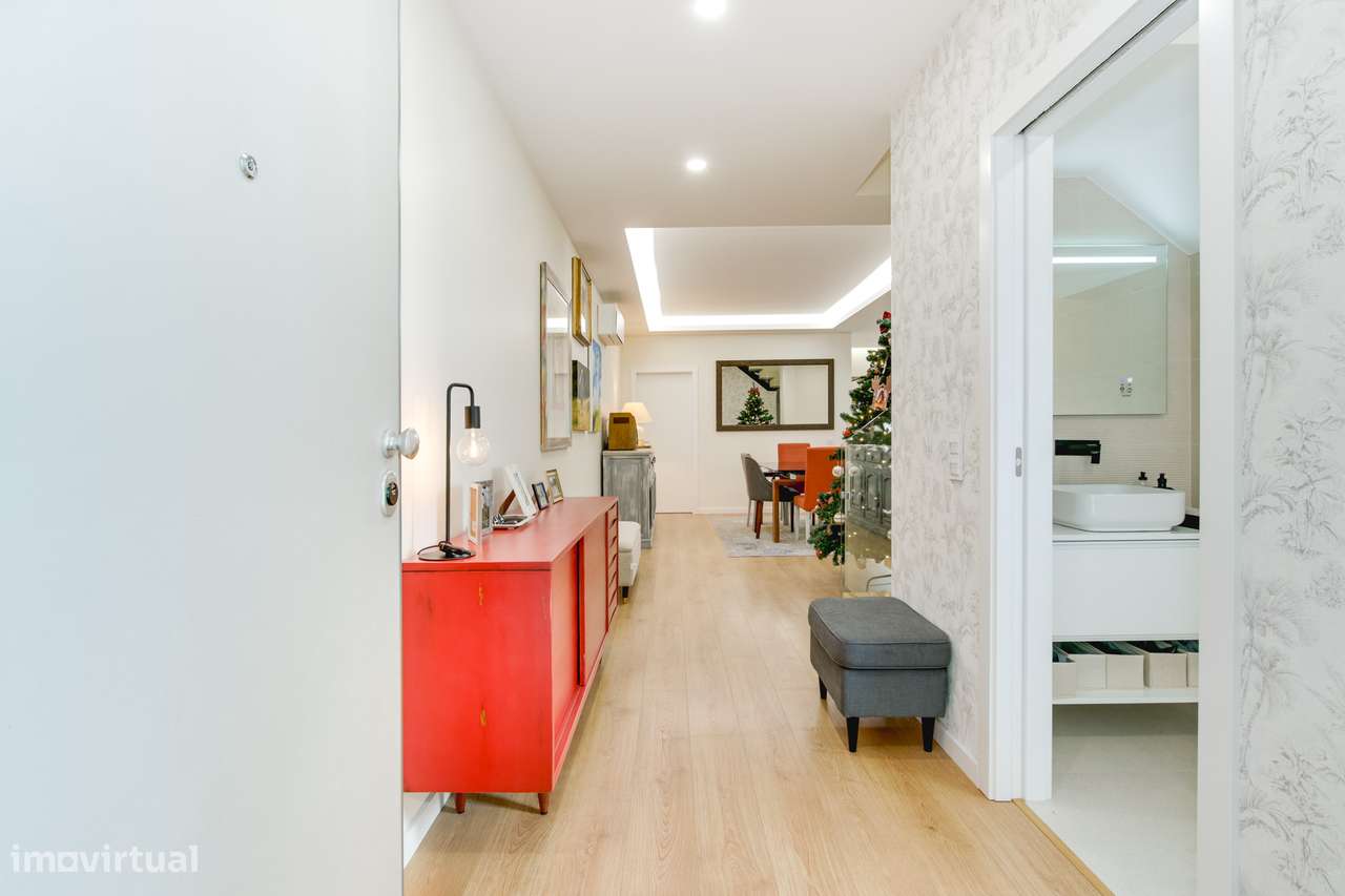 APARTAMENTO T4 DUPLEX | CONDOMÍNIO PRIVADO COM PISCINA | ALCOCHETE - Grande imagem: 4/52