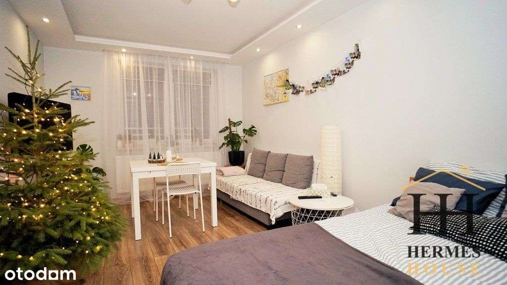 Dwa pokoje gotowe do zamieszkania, parking.-0