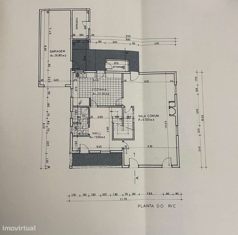Moradia com características únicas na Aroeira-33