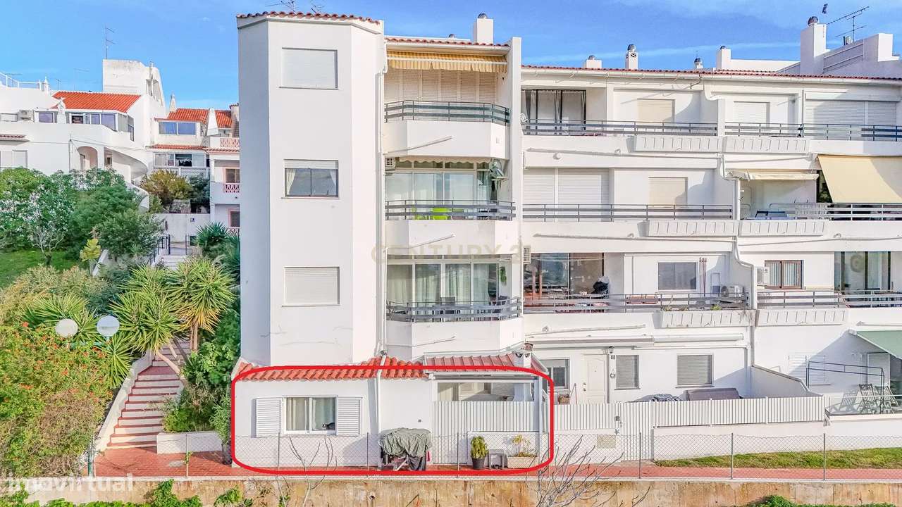 Apartamento de dois quartos em condomínio com piscina e jardim – Pátio-18