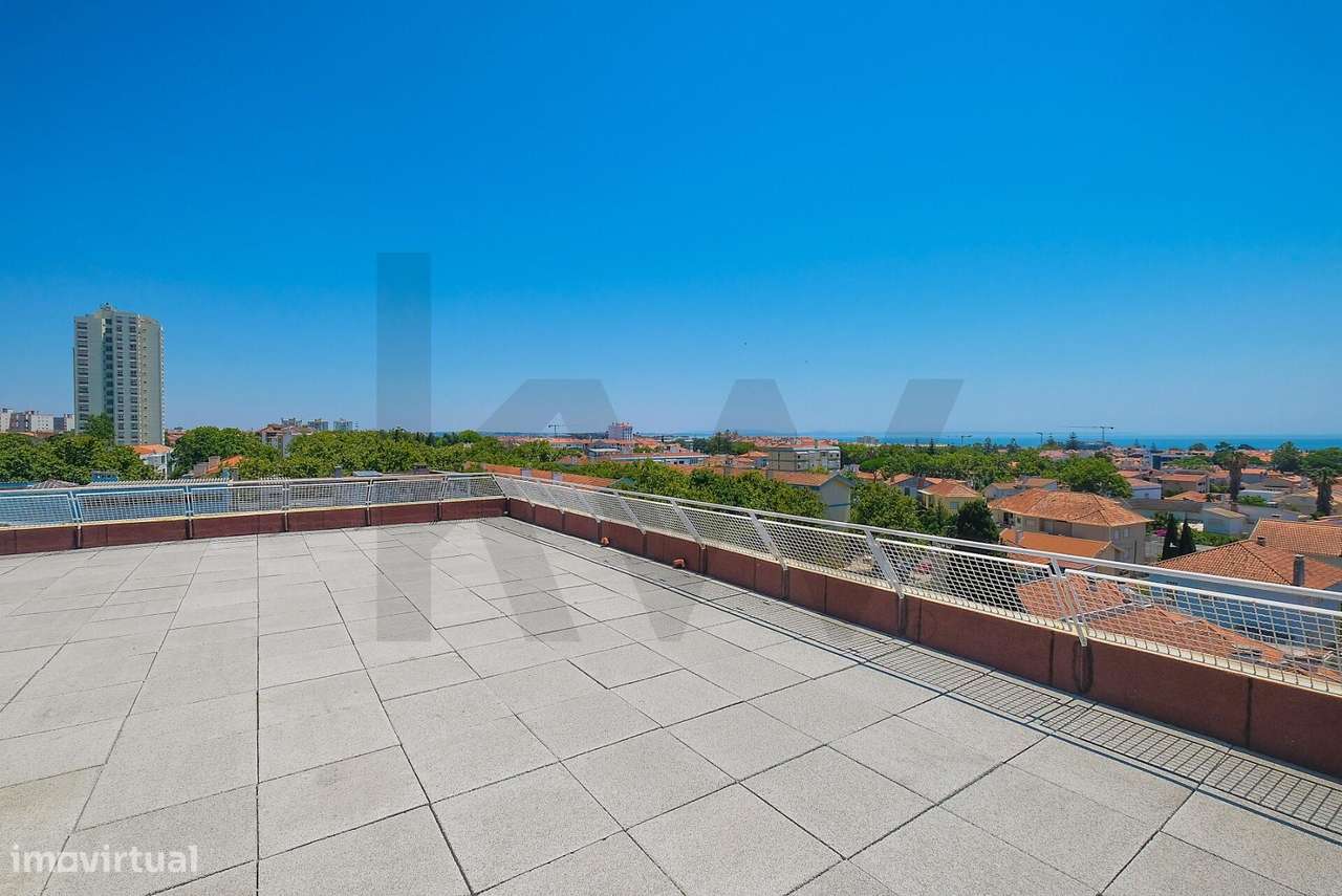 T4 Remodelado no Centro da Parede com Vista Mar-34