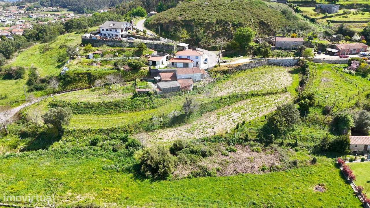 Moradia T2 para venda - Grande imagem: 2/35