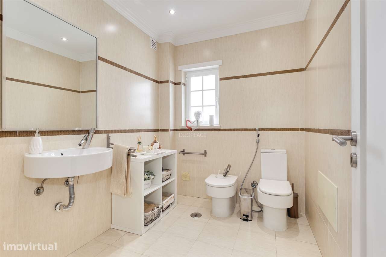 Moradia Premium T4 com Sótão, Ginásio, Garagem e Excelentes Áreas | Mo-10