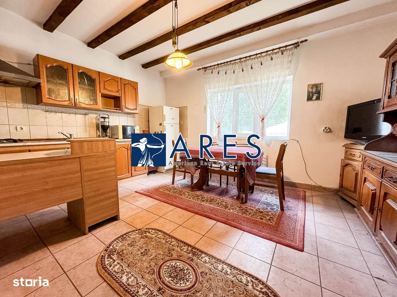 Casa de vanzare | 5 camere | Mobilata | Zona pitoreasca-3