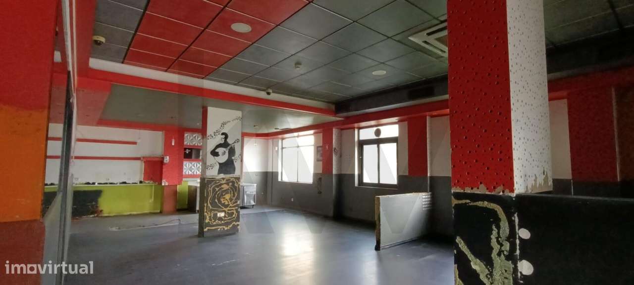 OPORTUNIDADE ÚNICA - LOJA PARA ARRENDAMENTO EM SANTARÉM - Grande imagem: 5/17