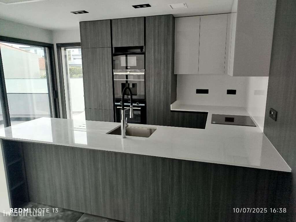 Moradia para venda em Alvide - Cascais-11