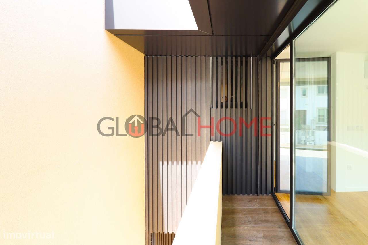 Moradia T3 Nova com Terraço e Piscina em São Pedro da Cova-36