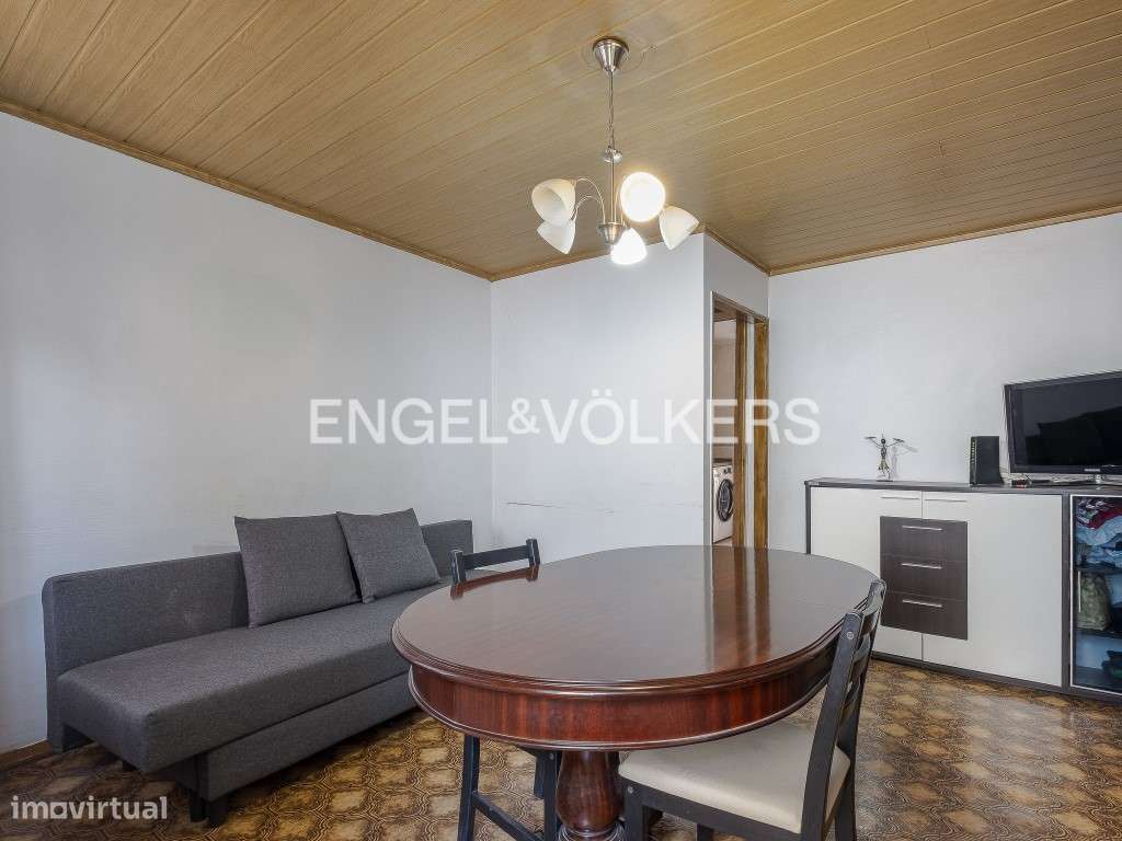 Charmoso T1 para remodelação, no icónico bairro de Alfama - Grande imagem: 3/27