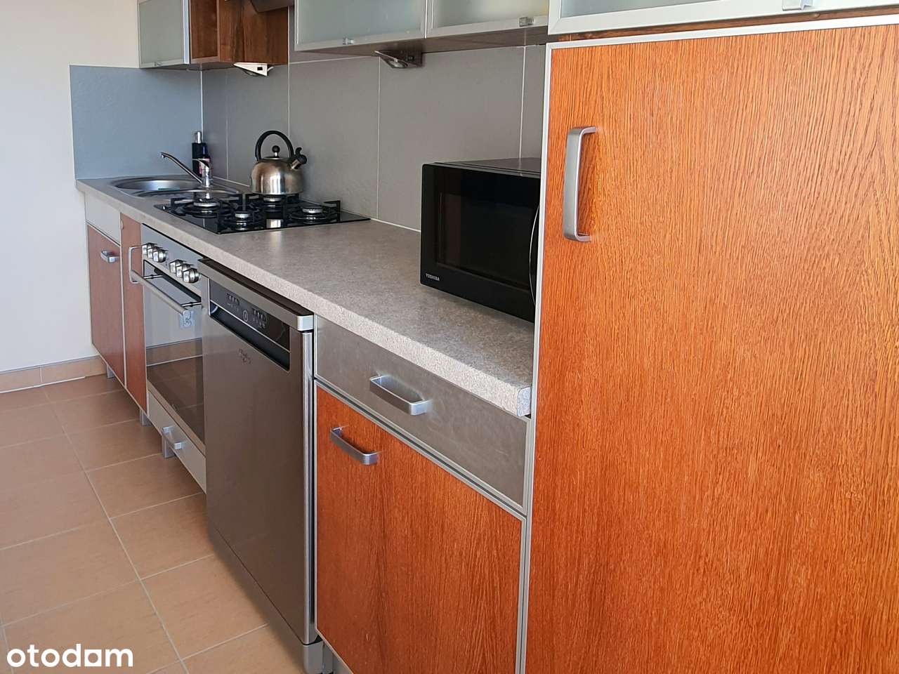 3 pokoje * 62,9m² * gotowe do zamieszkania * loggia * niski czynsz-8