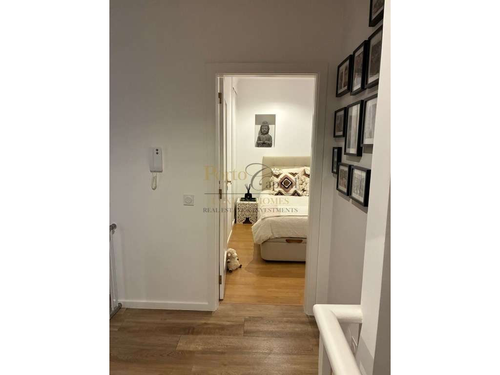 Duplex T2 Usado para Venda em Canidelo, Vila Nova de Gaia, Porto co...-19