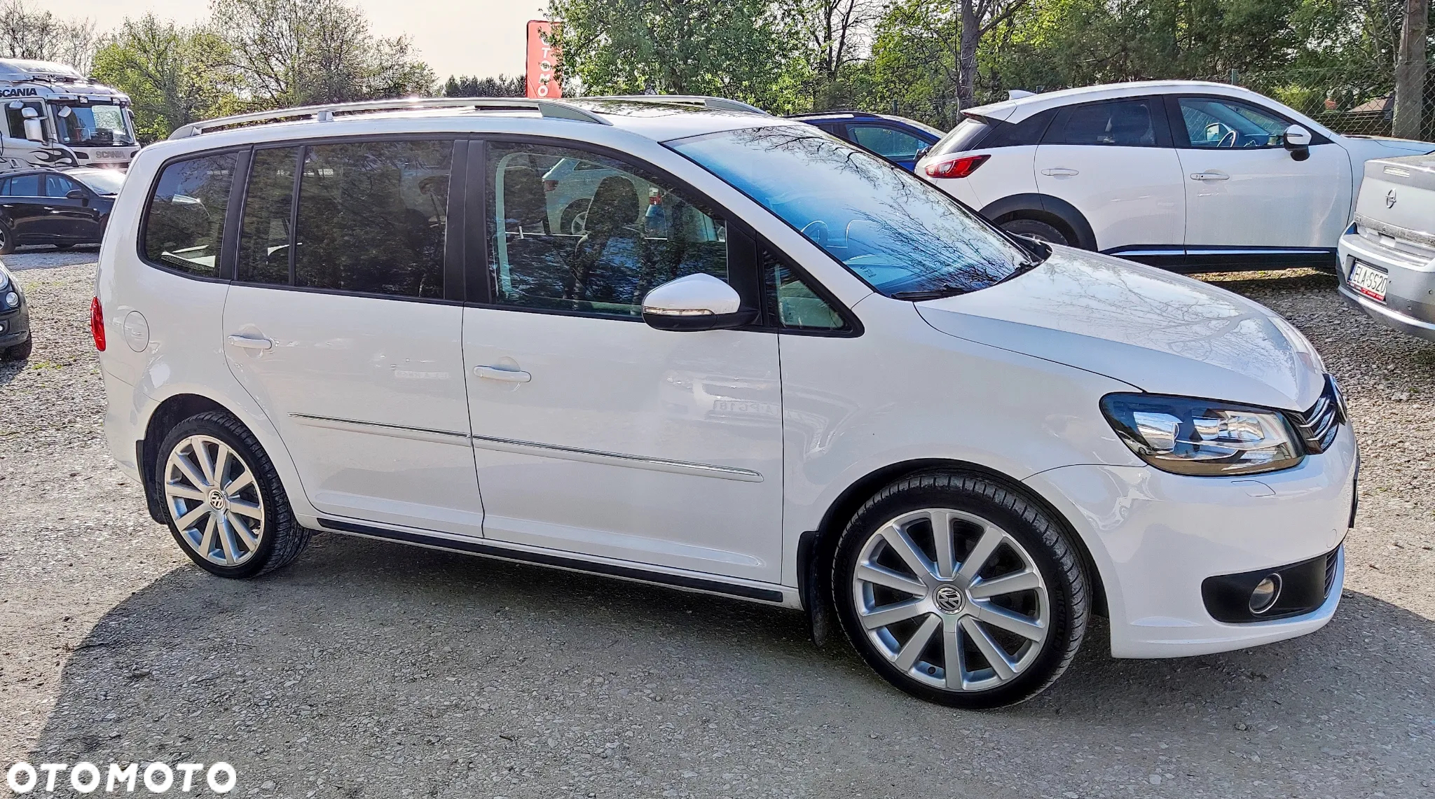 Volkswagen Touran 2.0 TDI DPF Highline DSG - 21