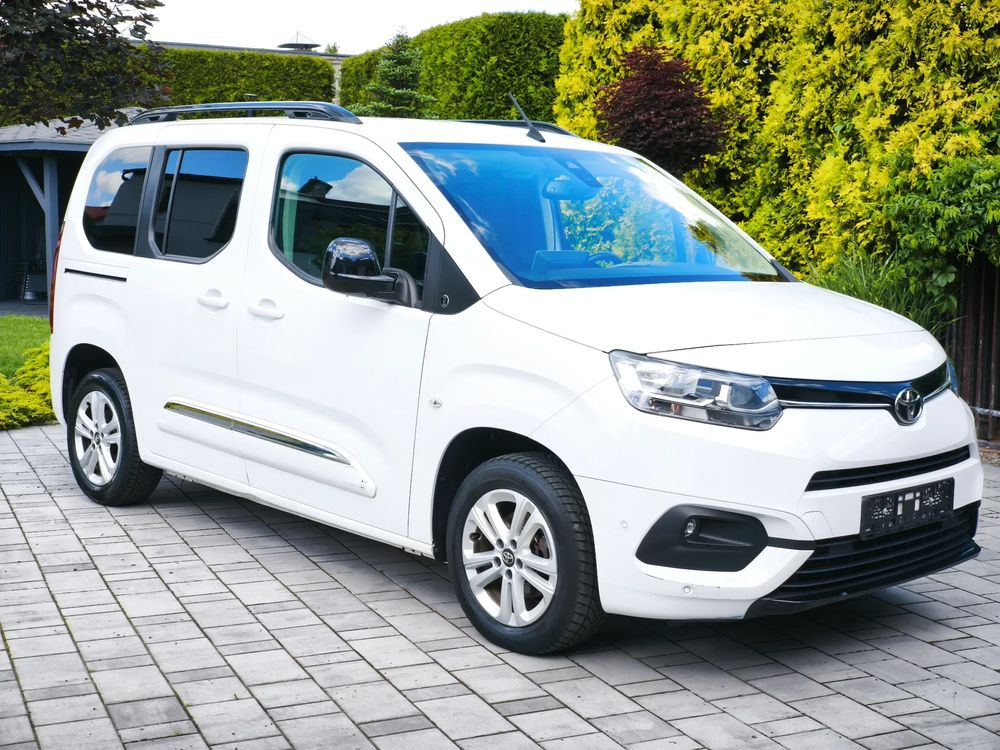 Toyota Proace City 1.2 Turbo L1 Team Deutschland 2023