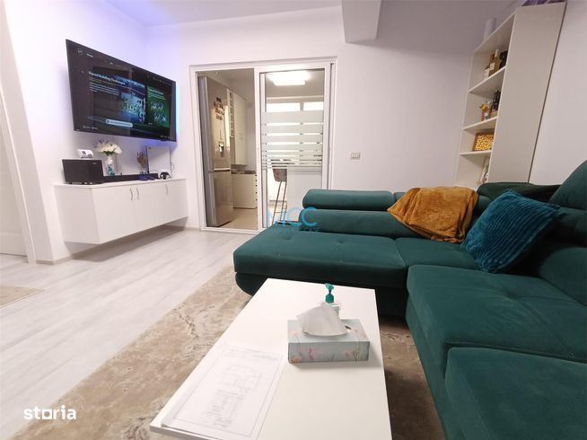 Vand Apartament 3 camere Valea Lupului-0