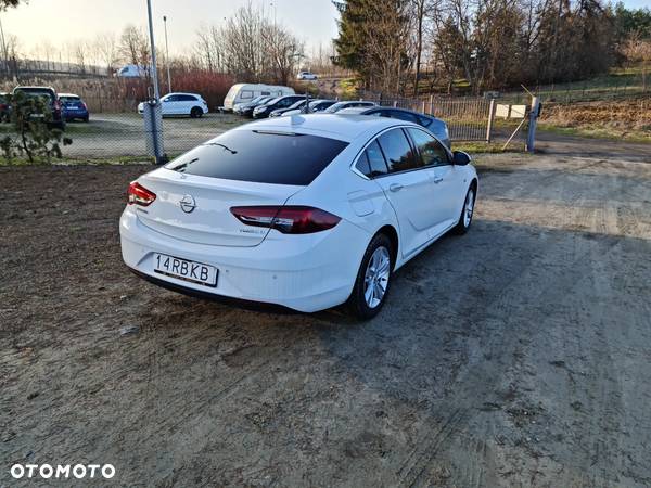 Opel Insignia Grand Sport 1.6 Diesel Automatik Edition - 2