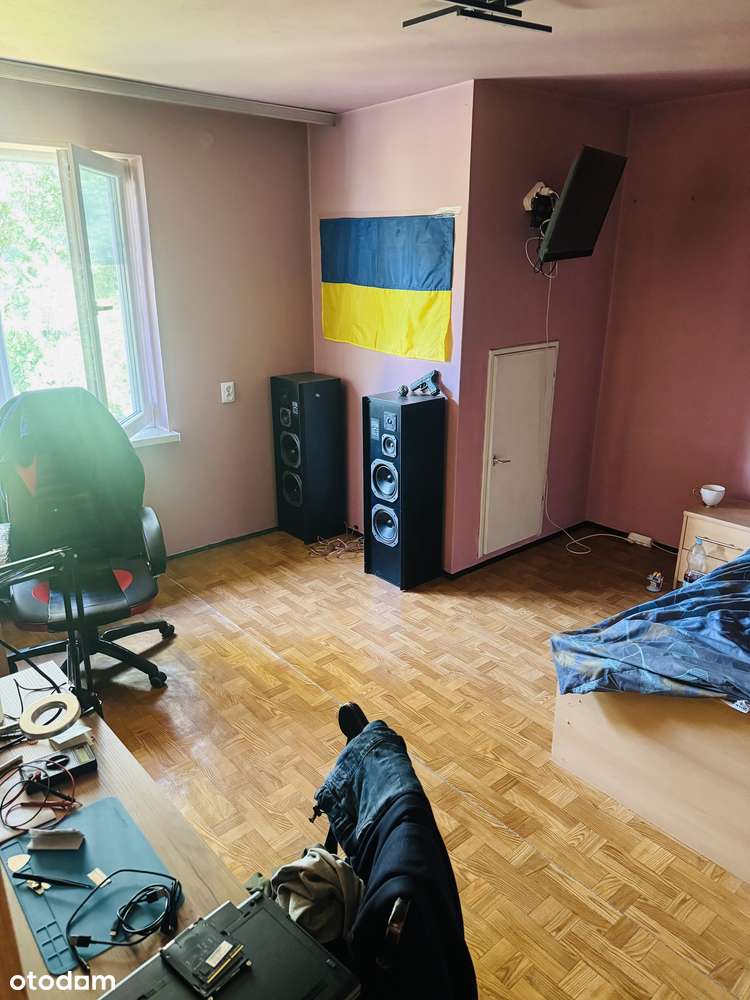 Do sprzedania dom z dużym potencjałem-12