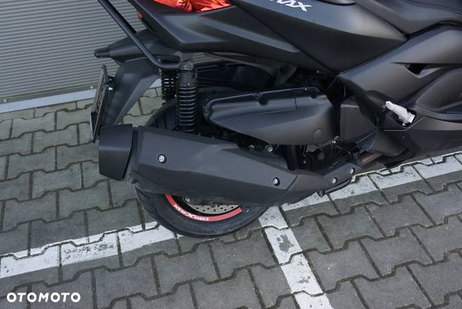 Yamaha X-max - 4