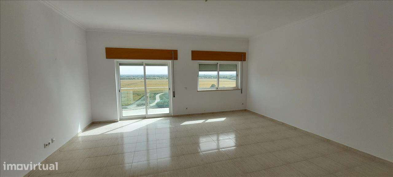 Apartamento em Azambuja, Azambuja - Grande imagem: 5/17