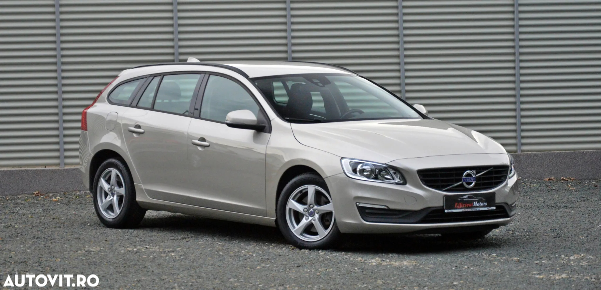 Volvo V60 D2 Geartronic Kinetic - 9