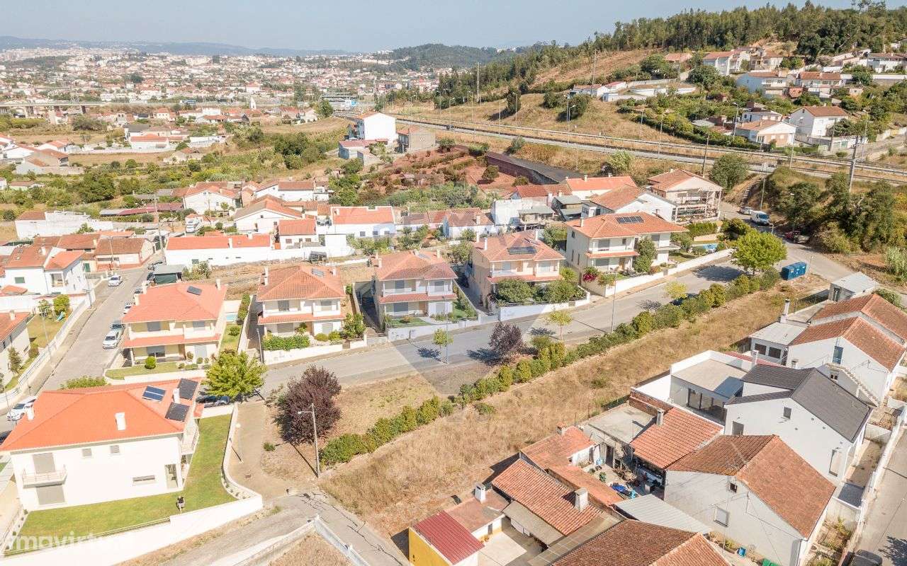 Terreno  para venda - Grande imagem: 2/5