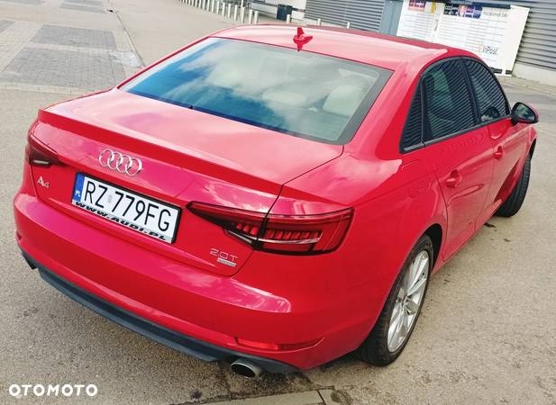 Audi A4 2.0 TFSI ultra S tronic - 13