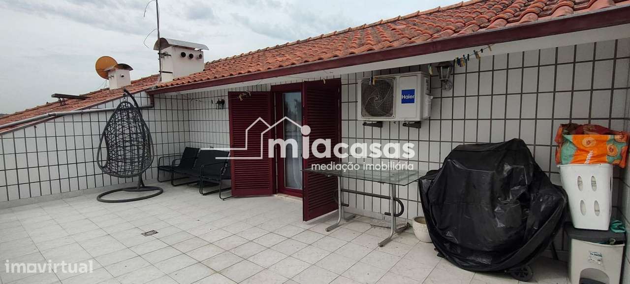 APARTAMENTO T3 DUPLEX - OIÃ-27