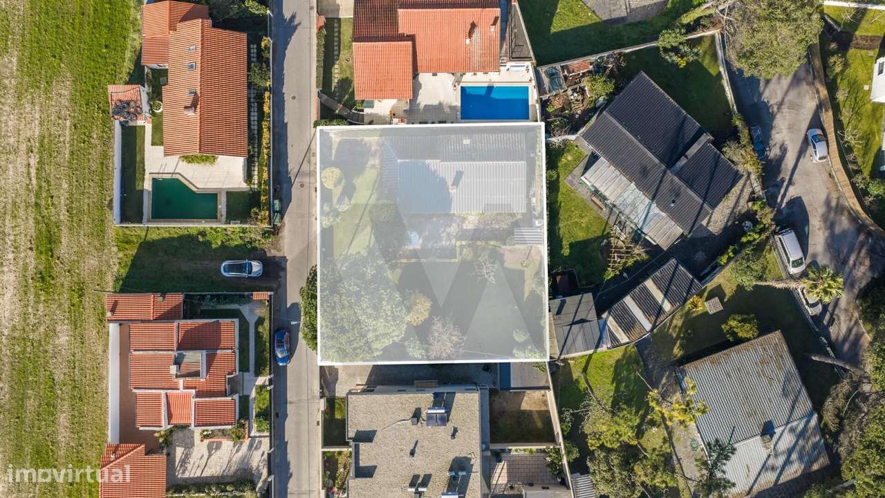 Moradia T3 inserida em Terreno de 700 m2 junto à praia de Mindelo - Grande imagem: 3/26