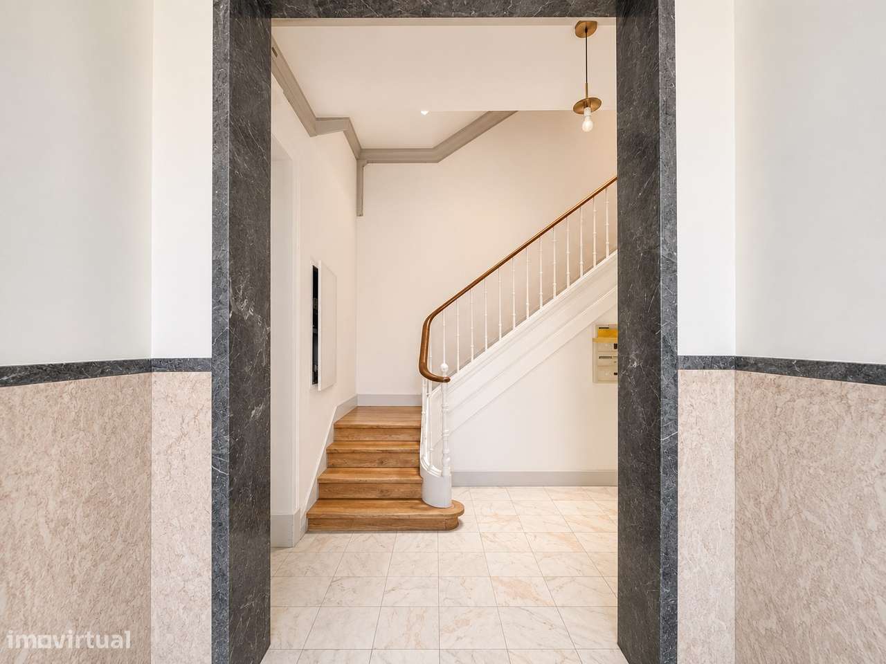 T2 Remodelado 97 m² | Bairro do Rêgo | Lisboa-13