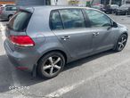 Volkswagen Golf VI 1.6 Comfortline - 9