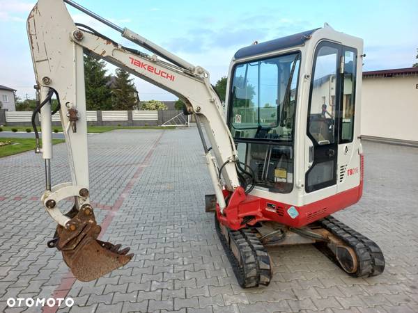 Takeuchi TB016 Rok 2008 - 12